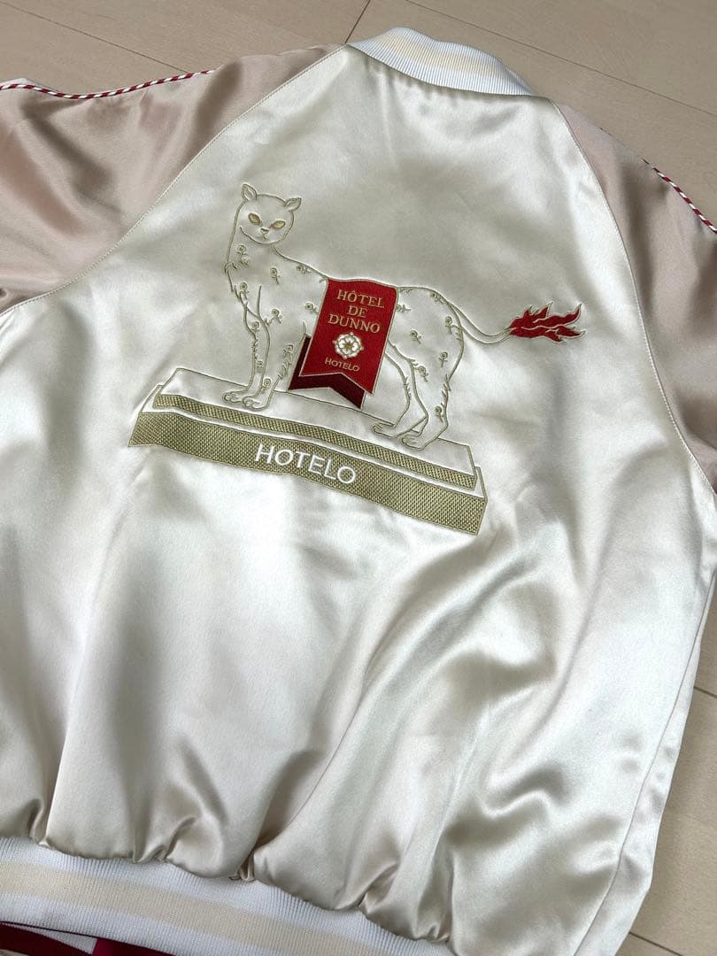 HOTELO スカジャン リバーシブル 赤 白 刺繍