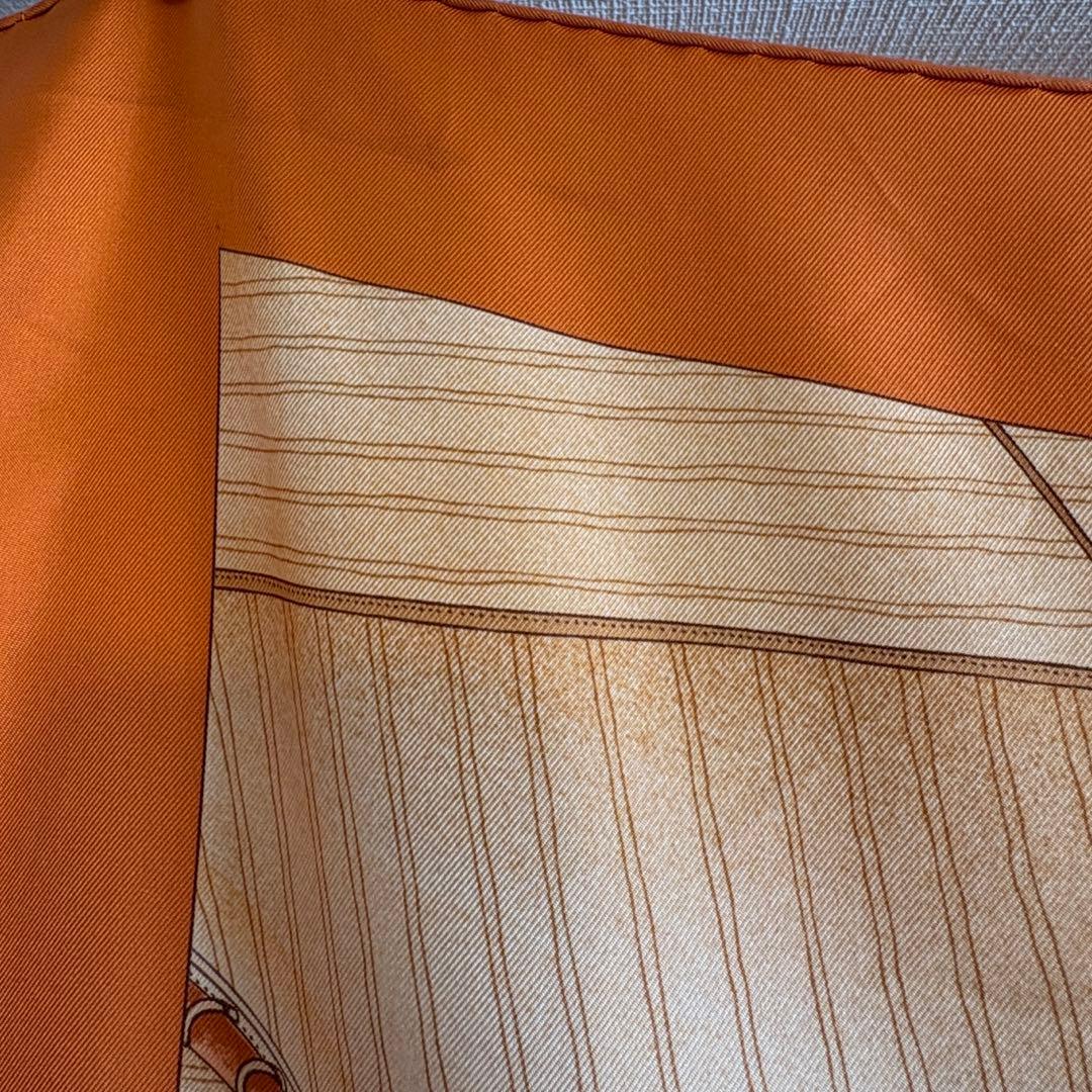 【HERMÈS】エルメス スカーフ カレ90 追い風 ヨット柄 オレンジ系