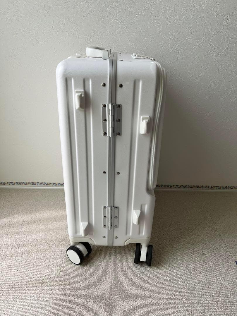 スーツケース 機内持ち込み usbポートキャリーケース Sサイズ