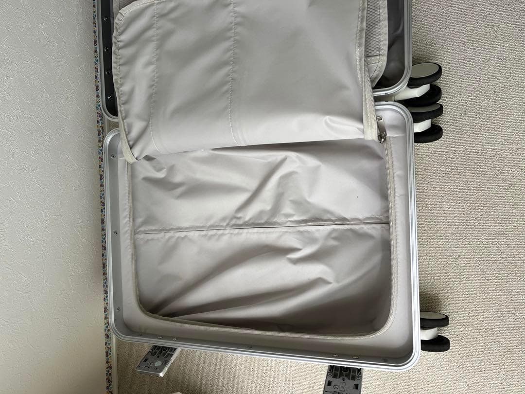 スーツケース 機内持ち込み usbポートキャリーケース Sサイズ