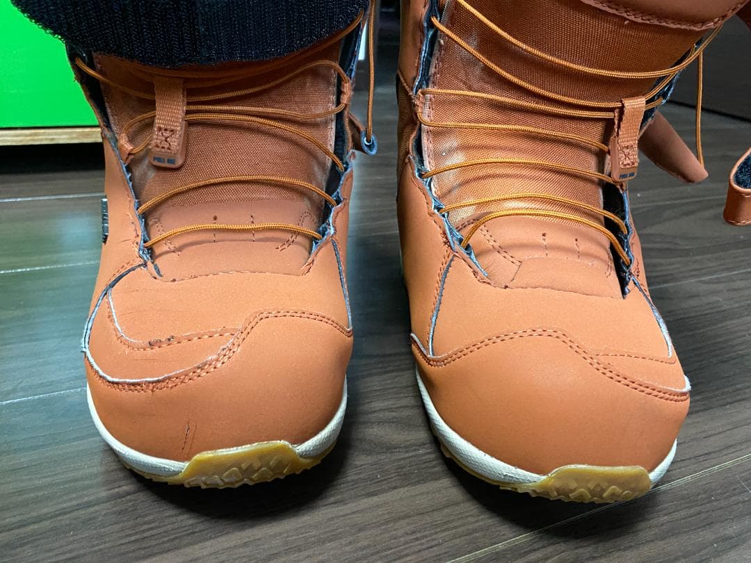 ディーラックス　スノーボードブーツ