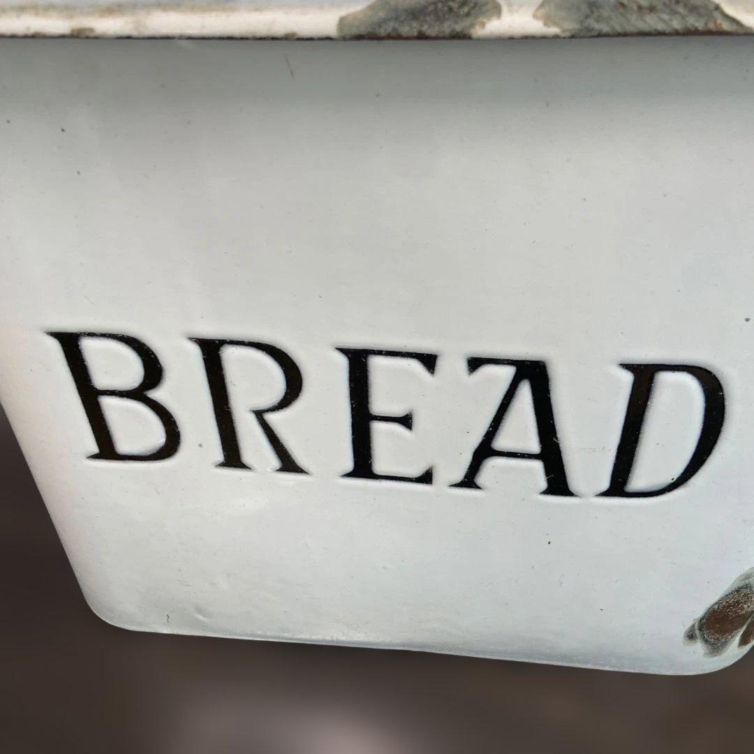 イギリスアンティーク　ホーローブレッド缶　ビンテージ　蚤の市