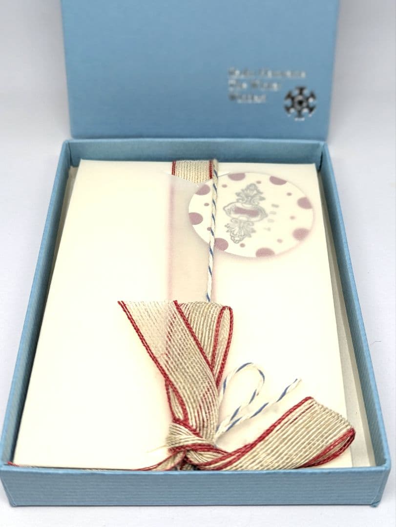 鳩山郁子 豆本と、サイン入りCAMERA Daysのフィル厶、（上箱無し