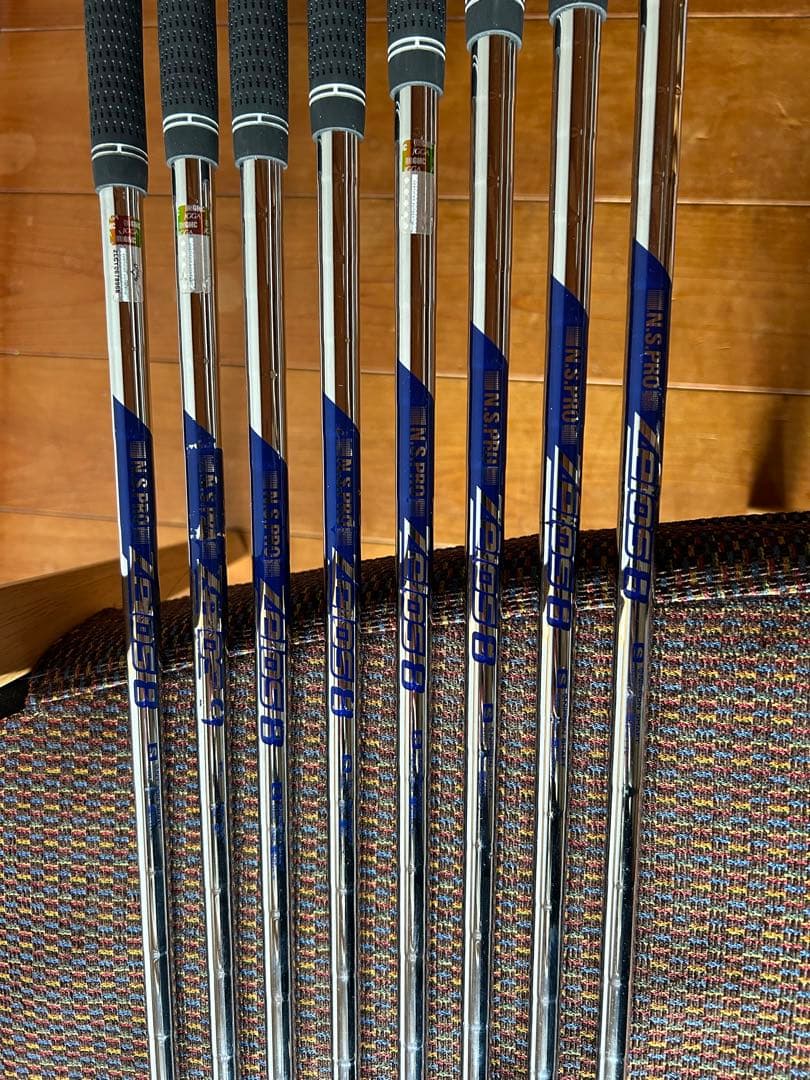 キャロウェイ　APEX2019アイアン8本セット　ゼロス8 S純正グリップ