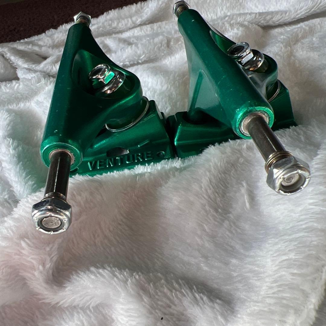 Venture Trucks ANODIZED 5.2HI 定価¥9460