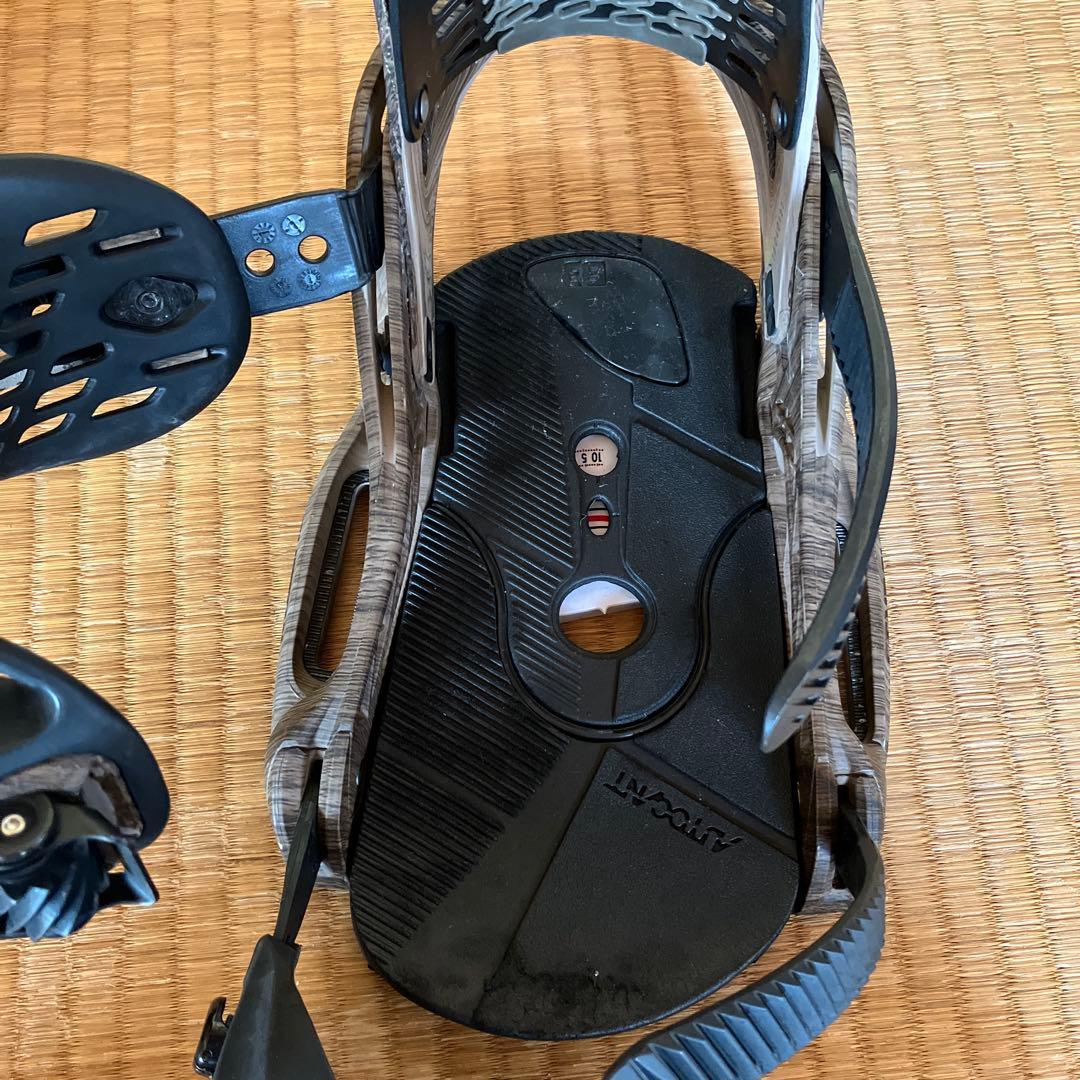 バートン　ビンディング　バインディング　ジェネシス　M EST