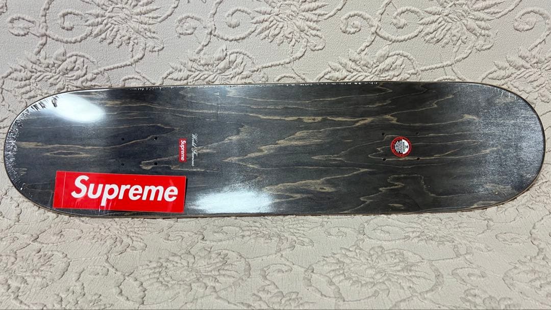 新品未使用/Supreme スケートボードデッキ ゴールド
