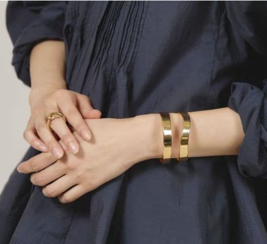 ゴールド 二連バングル