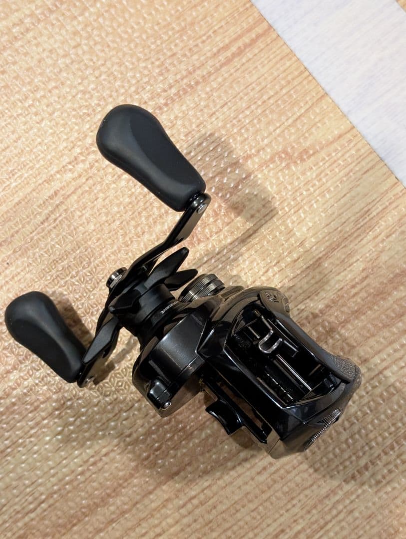 ダイワ TATULA TW 300