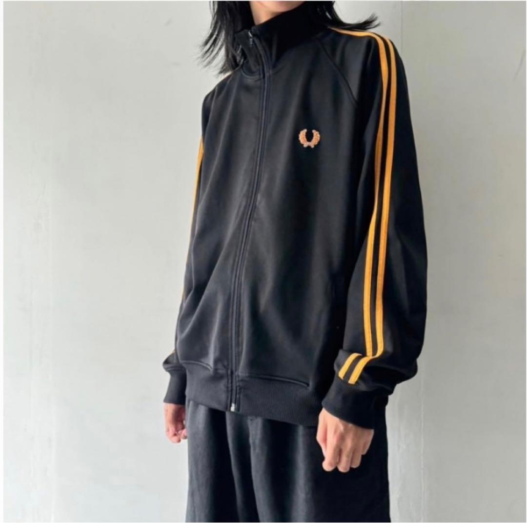 か*さ様 80s ‼️FRED PERRYトラックジャケット　ポルトガル製　ビン