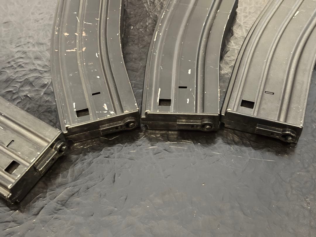 東京マルイM4、カスタム　マガジンおつけします！