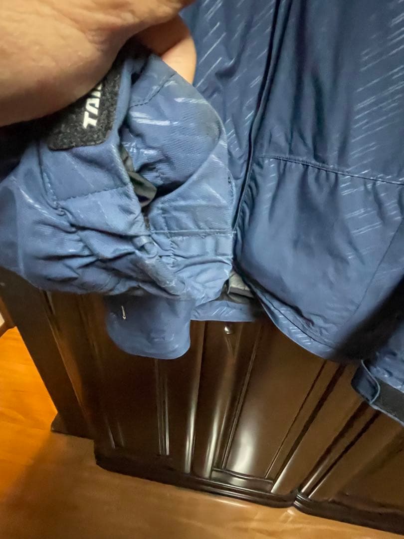 誠に申し訳ございませんがToshiki様がご購入されました。