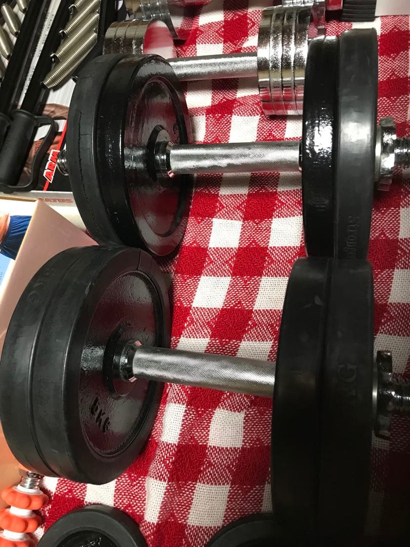 まとめて 筋トレ用品 ボディメーカー フラットベンチ ダンベル stronger