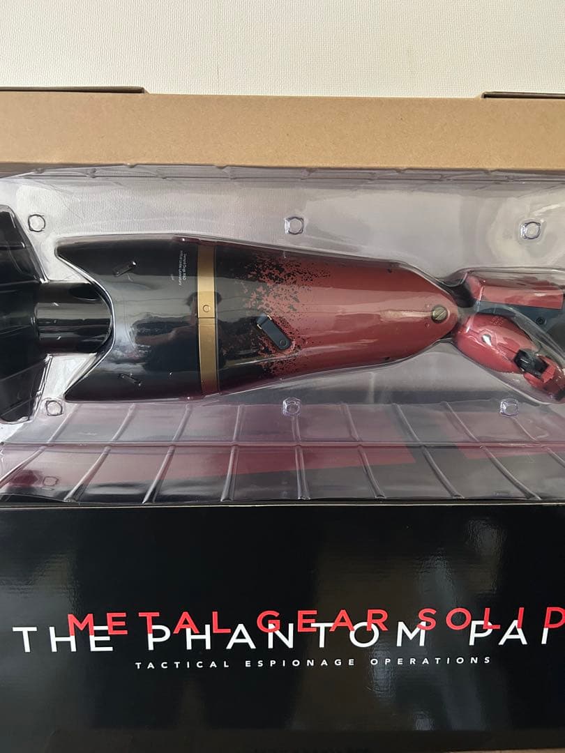 メタルギアソリッド5 バイオニックアーム 1/1スケール＋レガシーコレクション