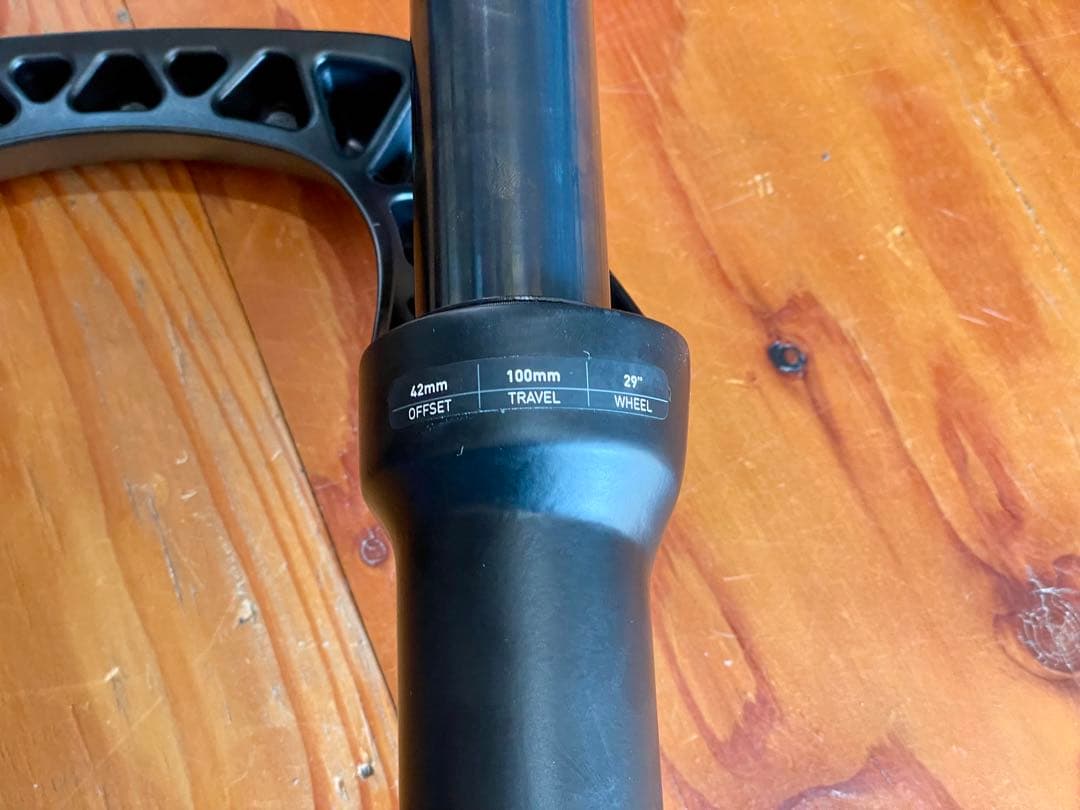 パーツ RockShox Judy Silver 29er 100mm 15x110mm