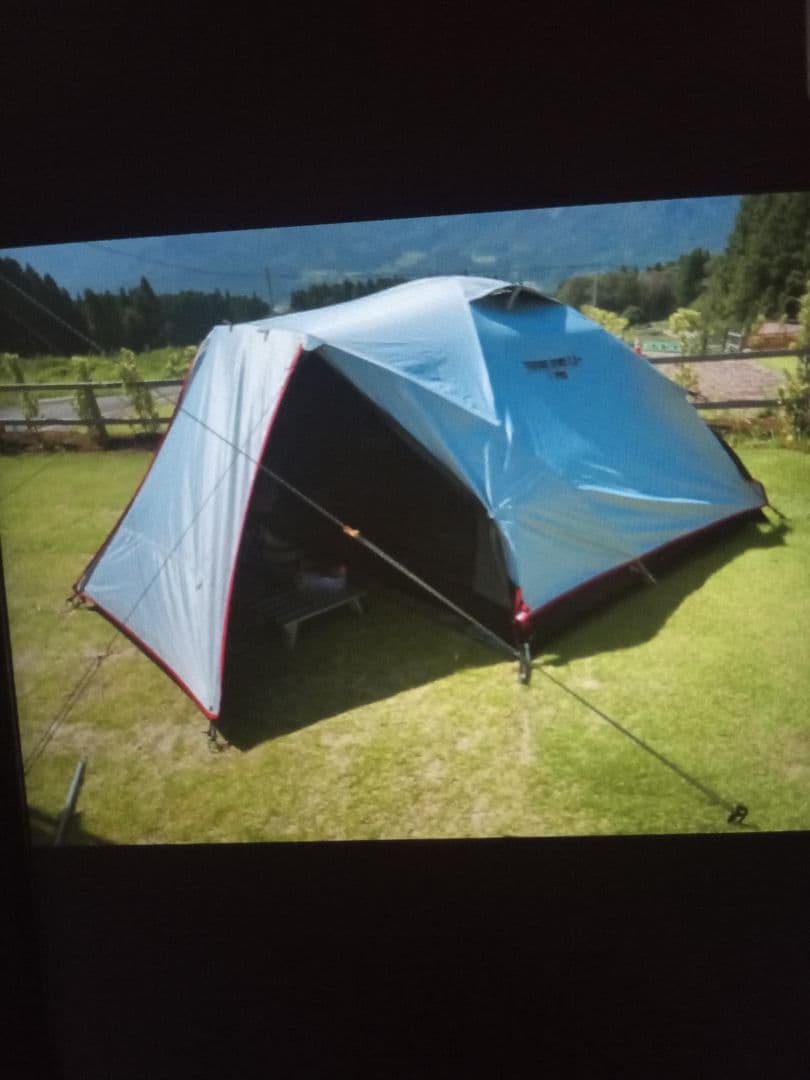 ソロキャンプにオススメ4点セット テントやコット、テーブル等あります