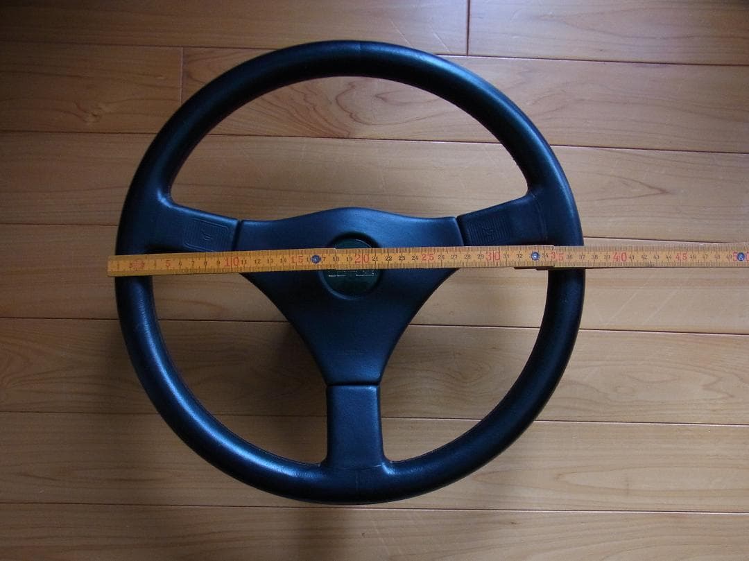 いすゞビッグホーンハンドリングバイロータス純正ステアリング