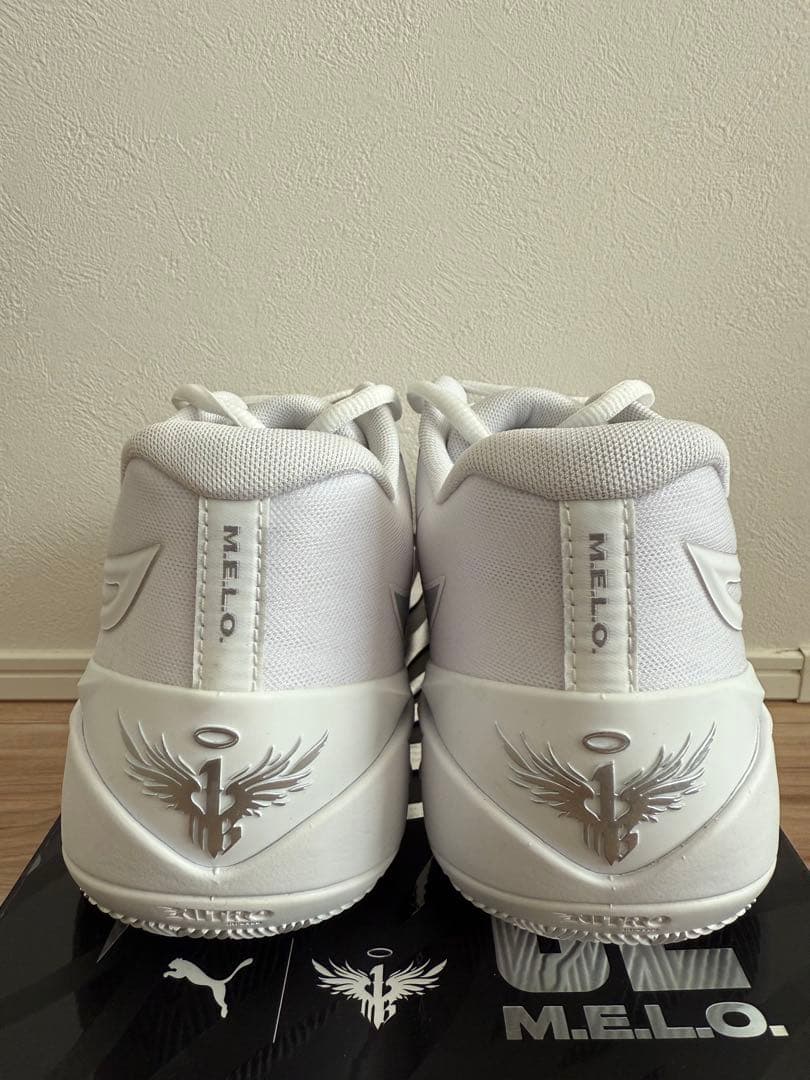 PUMA MB02 LOホワイト バスケットシューズ