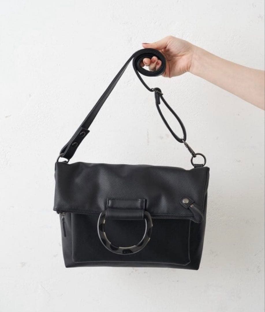 ear PAPILLONNER イアパピヨネ Dリュックマルチウェイバッグ　黒