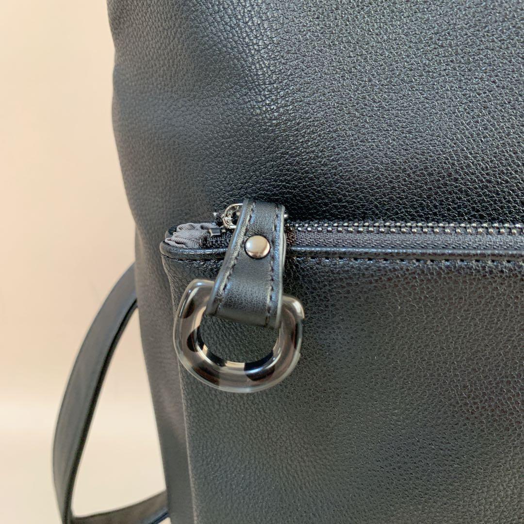 ear PAPILLONNER イアパピヨネ Dリュックマルチウェイバッグ　黒