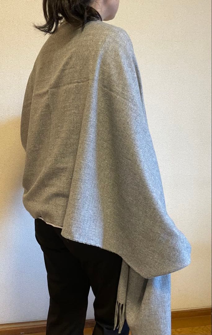 サンプル品在庫処分 カシミア100% フリンジ付きストール ライトグレー