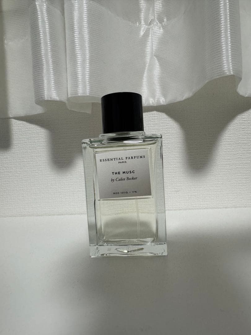 香水(ユニセックス) Essential Parfums THE MUSC