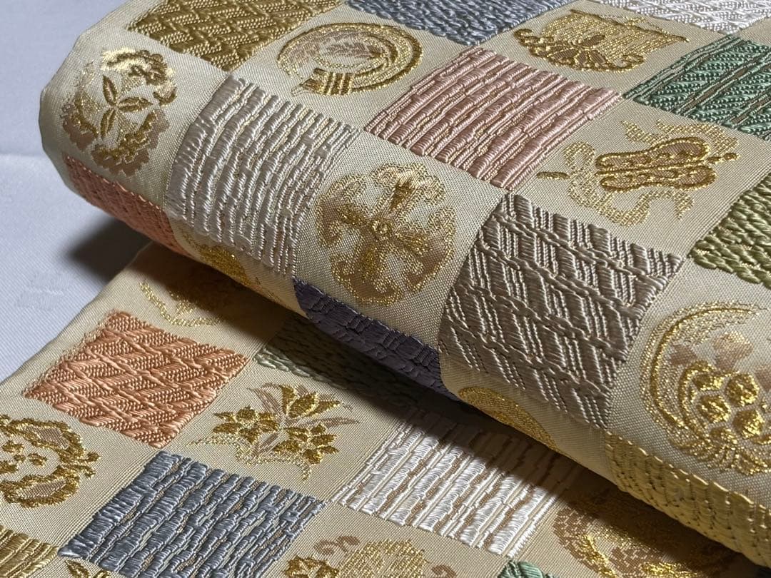 超美品 和服帯 西陣織 唐織.吉祥文様 袋帯(六通) 早い者勝ち - メルカリ