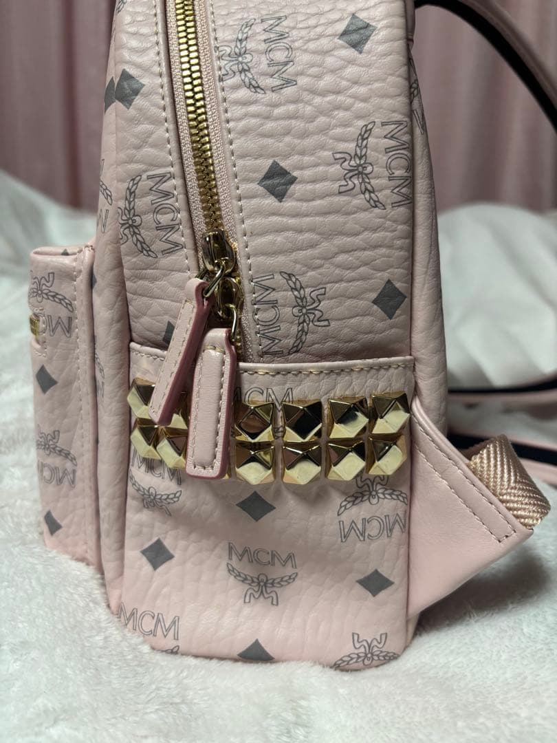 MCM ピンク リュック スタッズ付き　パウダーピンク　正規品