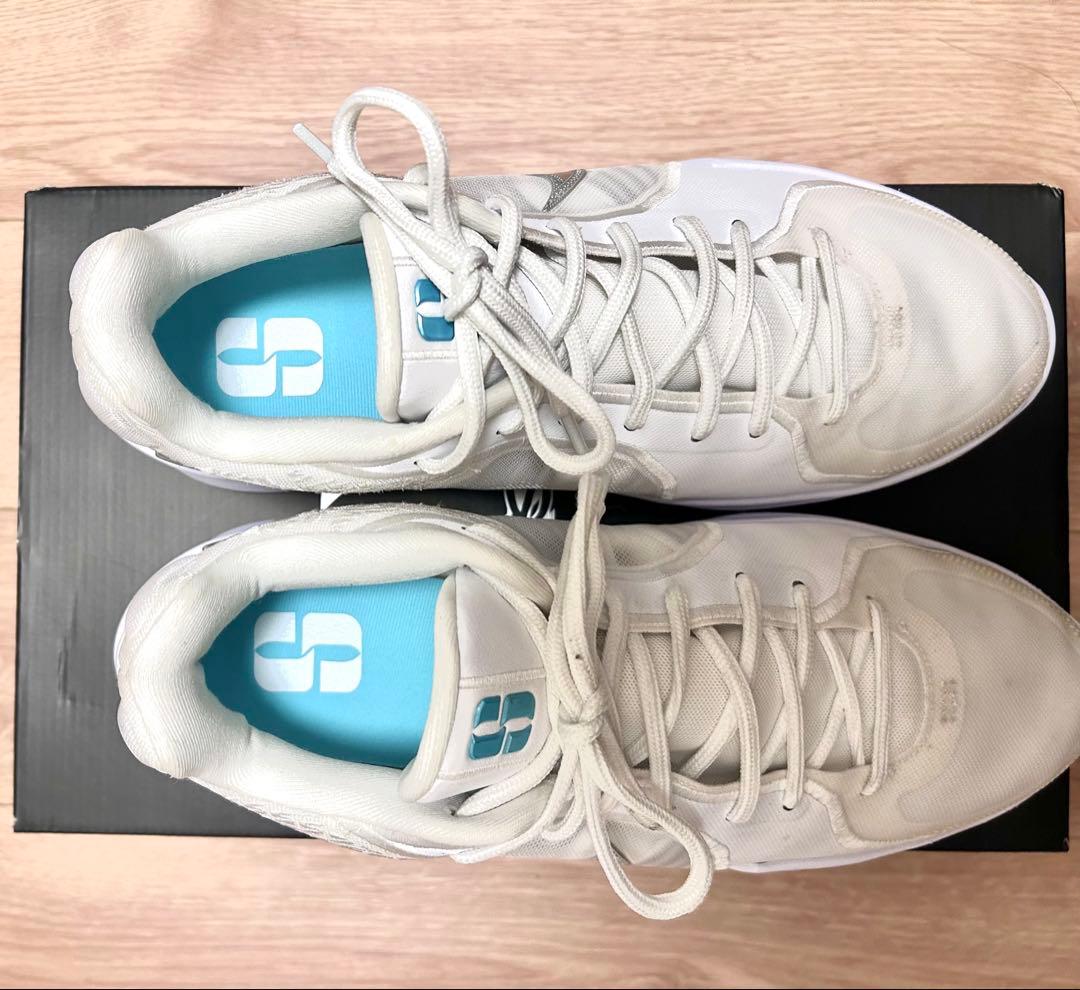 ナイキ SABRINA 2 バスケットシューズ ホワイト