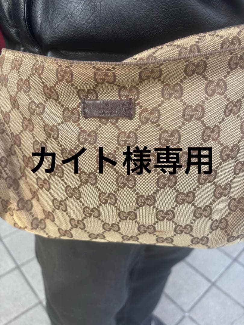 GUCCI GGパターン ボディバッグ