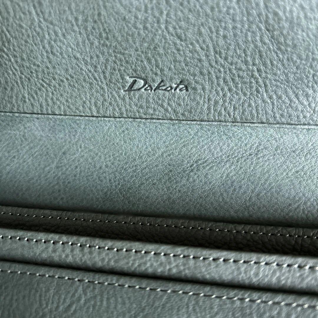 新品Dakota グリーン レザー 長財布 動物エンボス加工