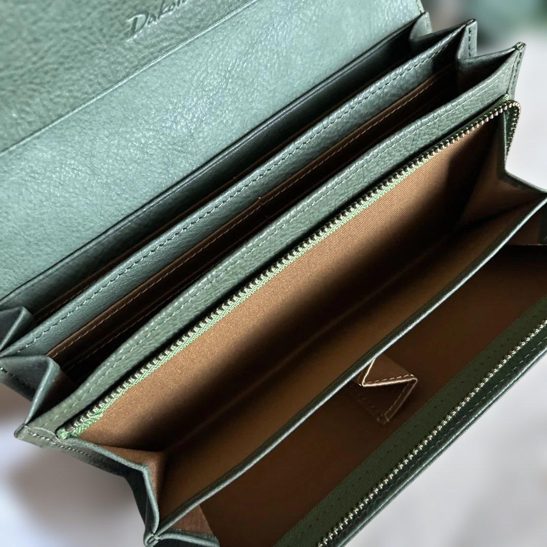 新品Dakota グリーン レザー 長財布 動物エンボス加工
