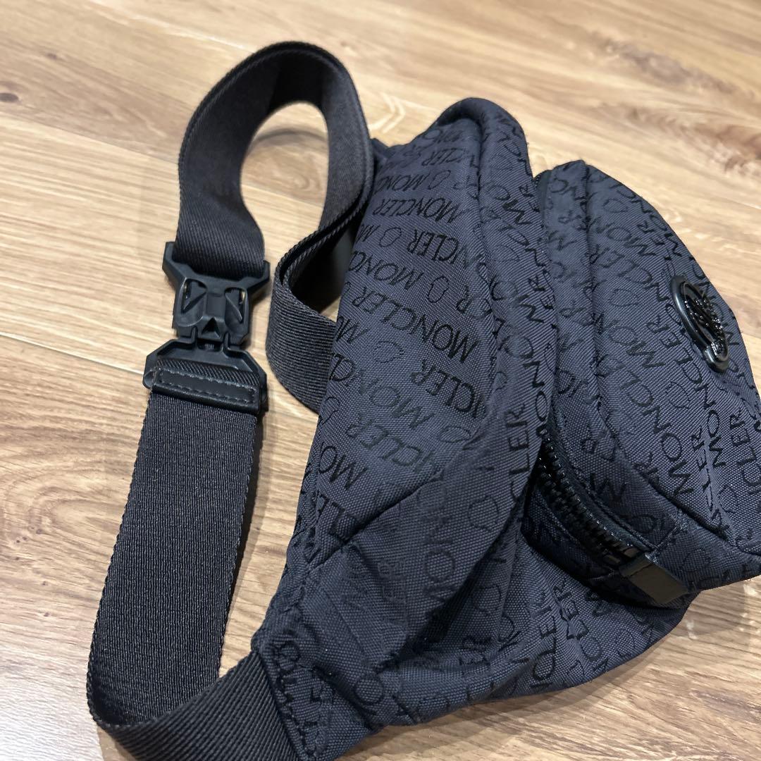 MONCLER モンクレール DURANCE ベルト バッグ ウエストバッグ