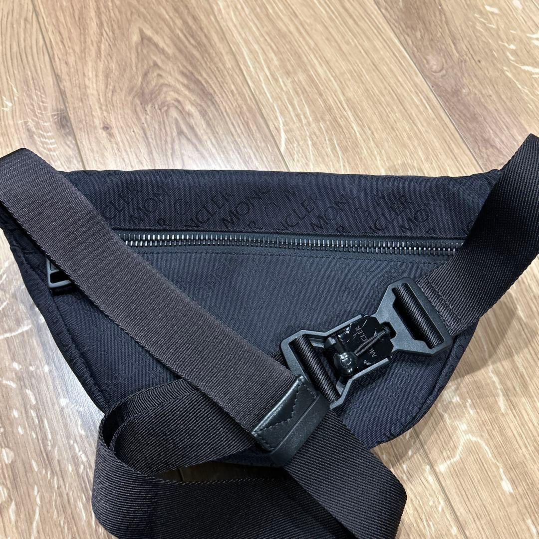 MONCLER モンクレール DURANCE ベルト バッグ ウエストバッグ