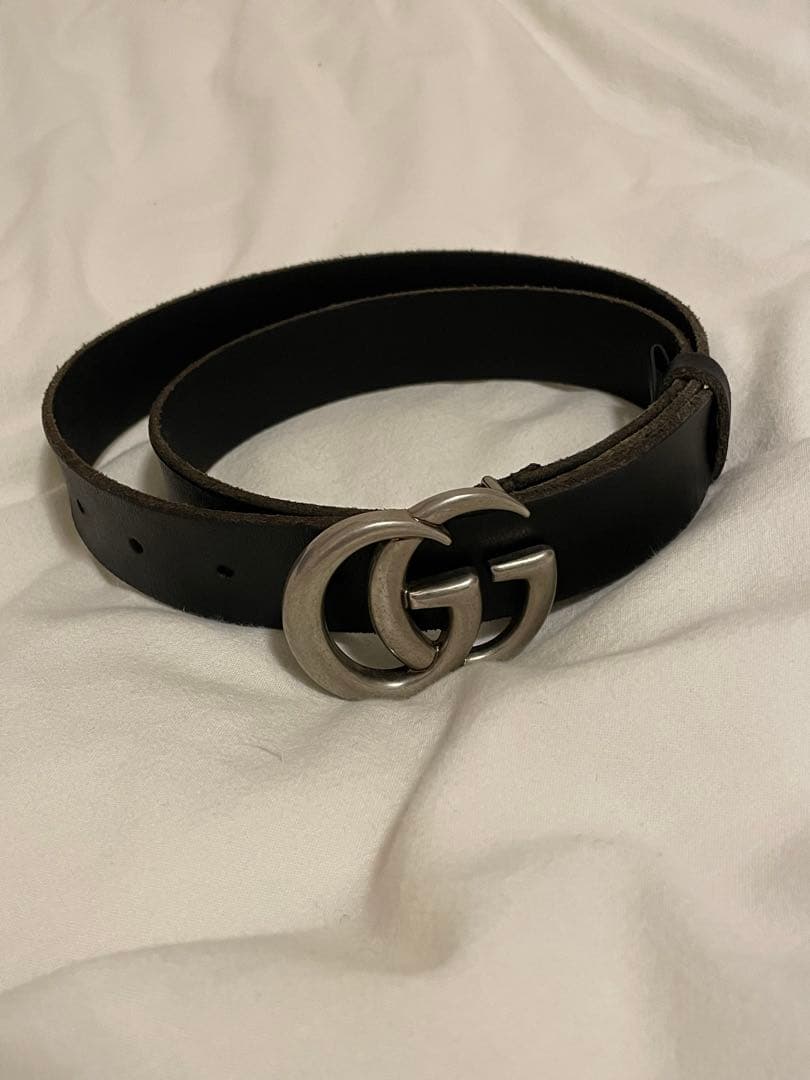 Gucci ダブルGバックル ブラックレザーベルト