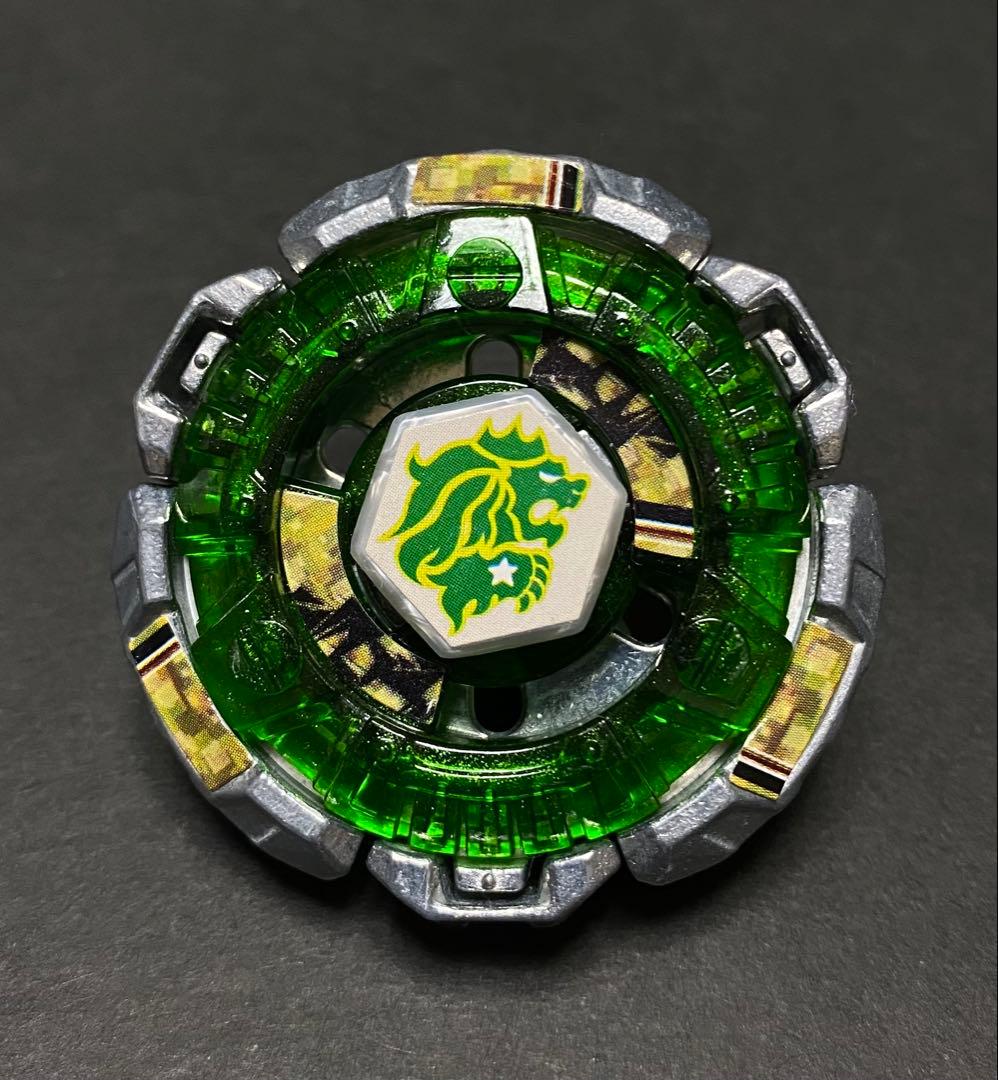 美品 】 ファングレオーネ130W2D メタルファイトベイブレード - メルカリ