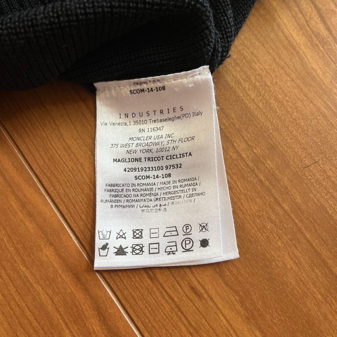 モンクレール　moncler ブラック タートルネックニット