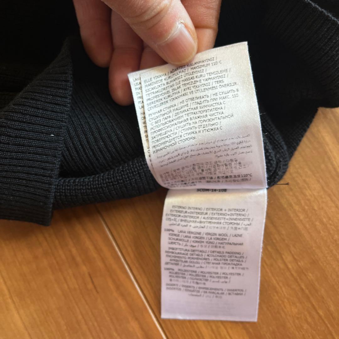 モンクレール　moncler ブラック タートルネックニット