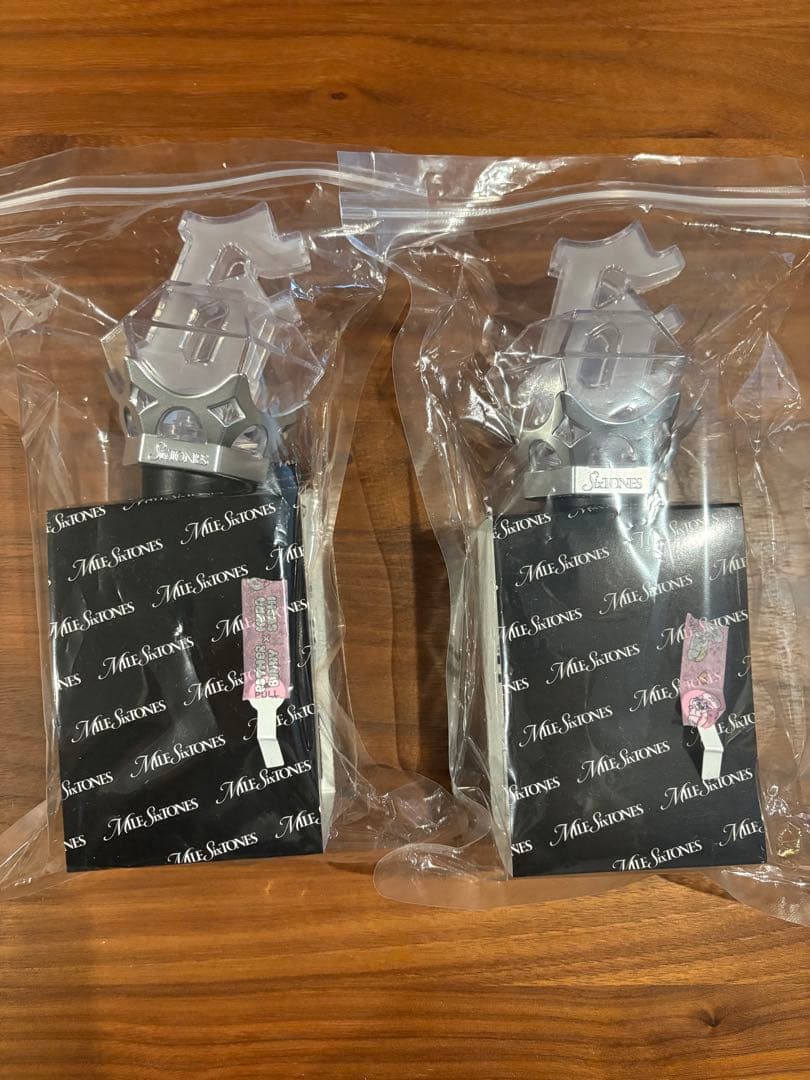 SixTONES MILESixTONESペンライト2本