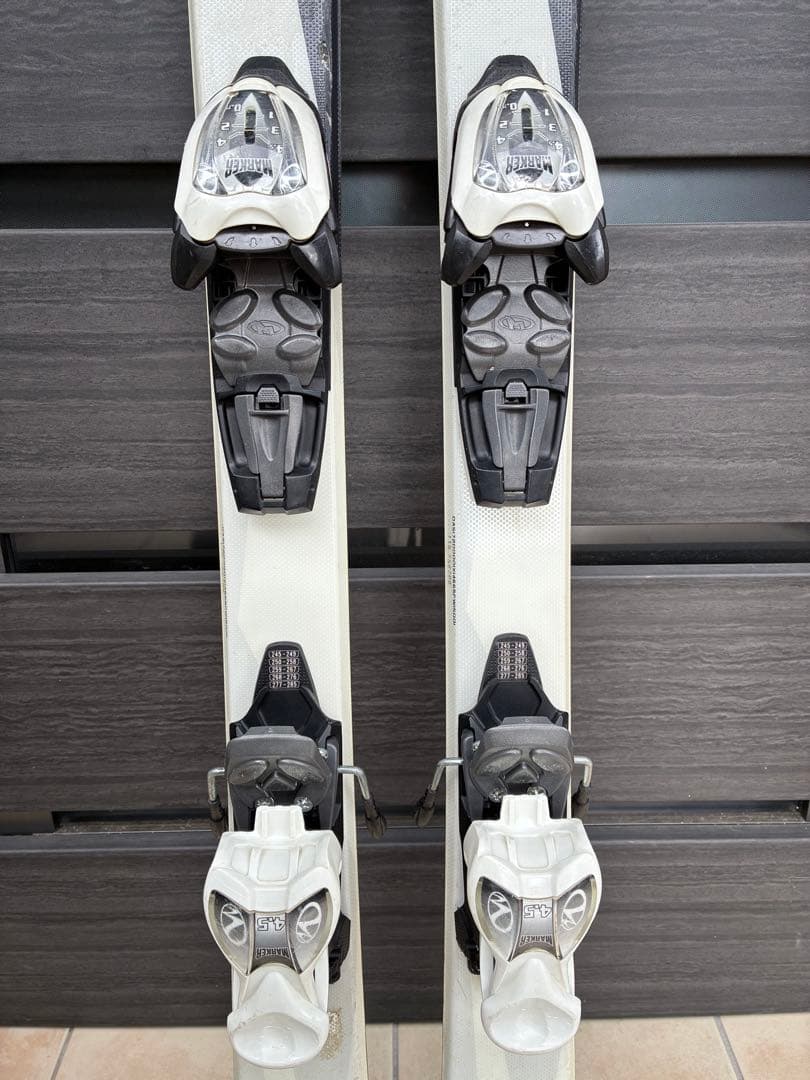 NORDICAスキー 板130cm 【初心者、キッズ用】