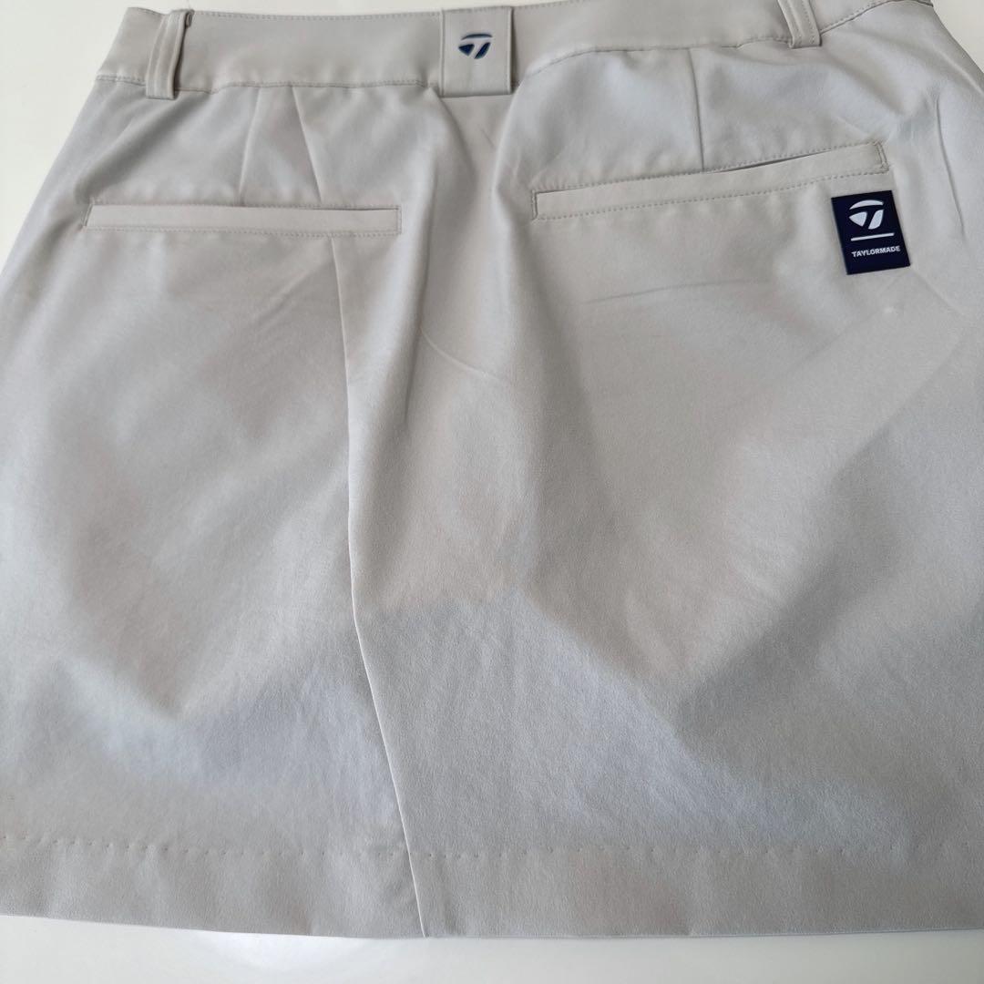 ☆【TAYLORMADE 】☆ベージュモックネックのトップスとスカート☆