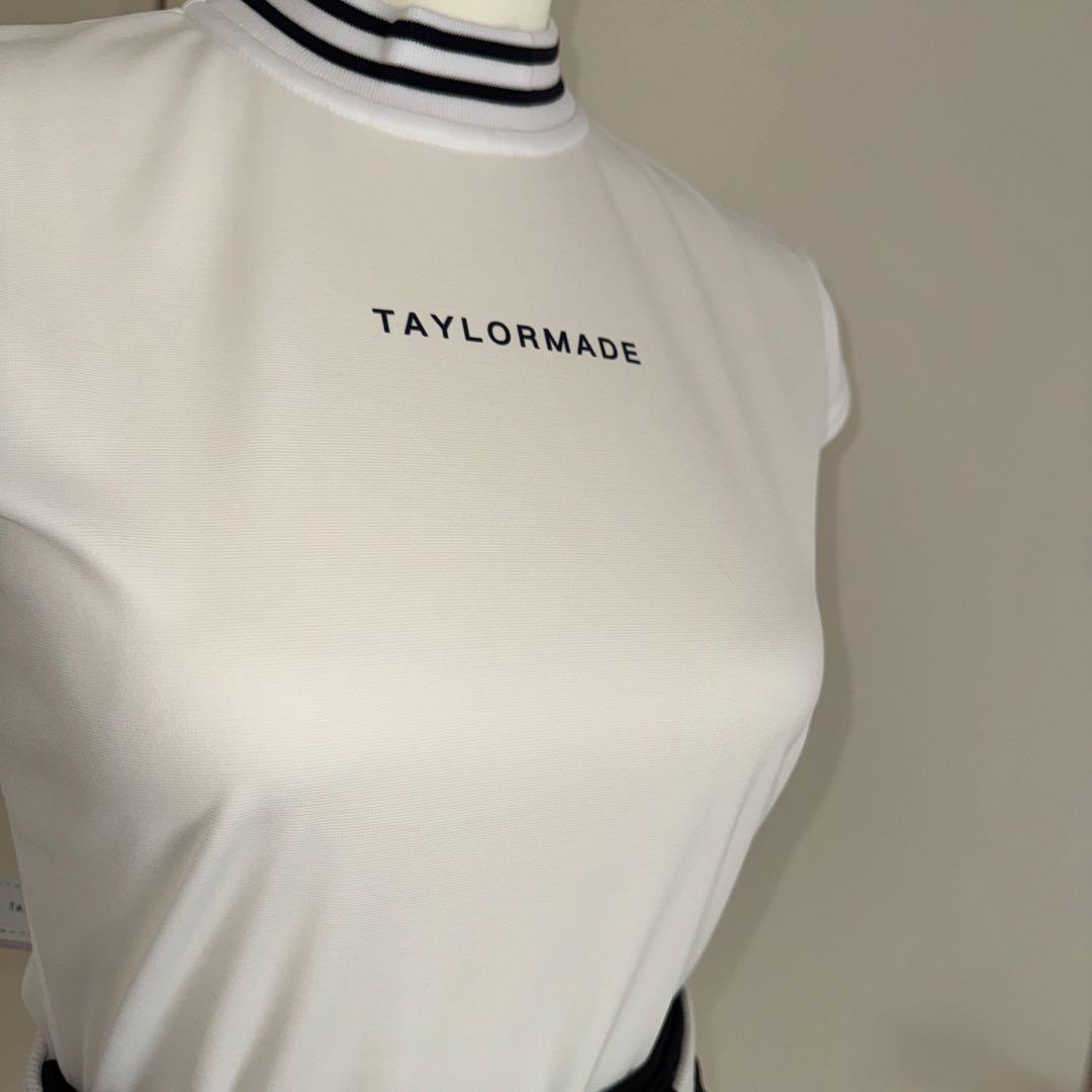 ☆【TAYLORMADE 】☆ベージュモックネックのトップスとスカート☆
