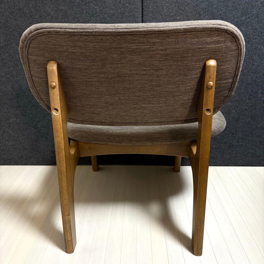 ニトリ　リビングダイニングチェア　リラックスワイド　ダイニングチェア　椅子