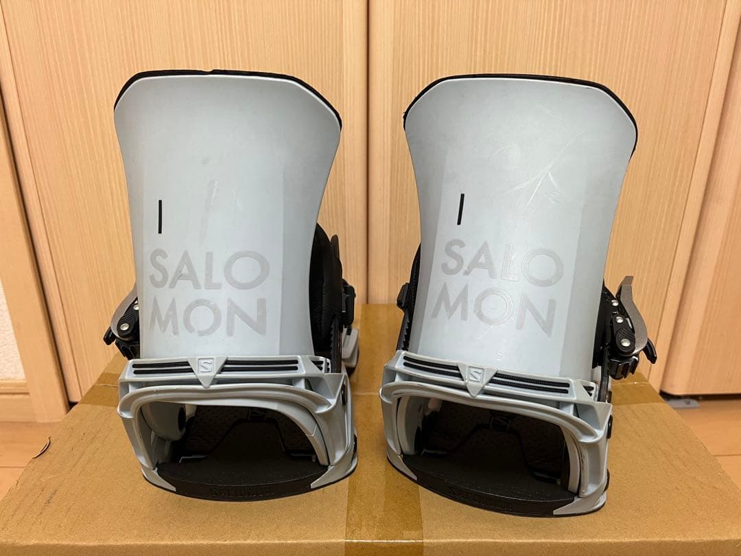 美中古 salomon district L サロモン ディストリクト 人気機種