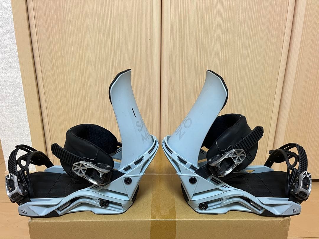 美中古 salomon district L サロモン ディストリクト 人気機種