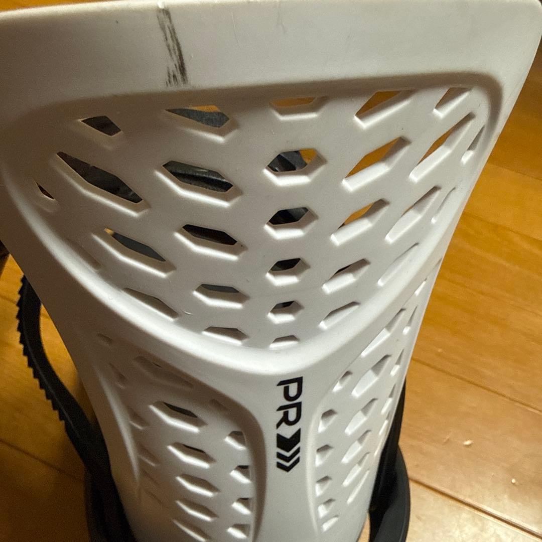 「人気カラー」FLUX ビンディング Mサイズ ホワイト