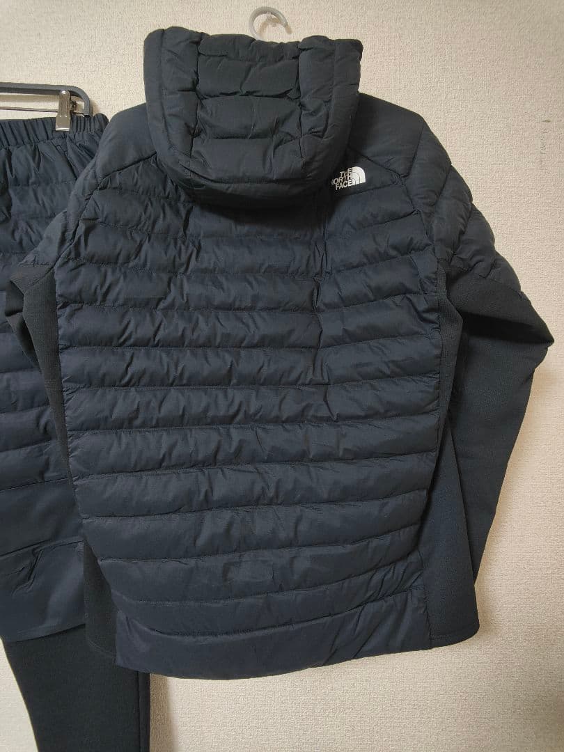 美品　ノースフェイス レッドランフーディ NY82393 XL