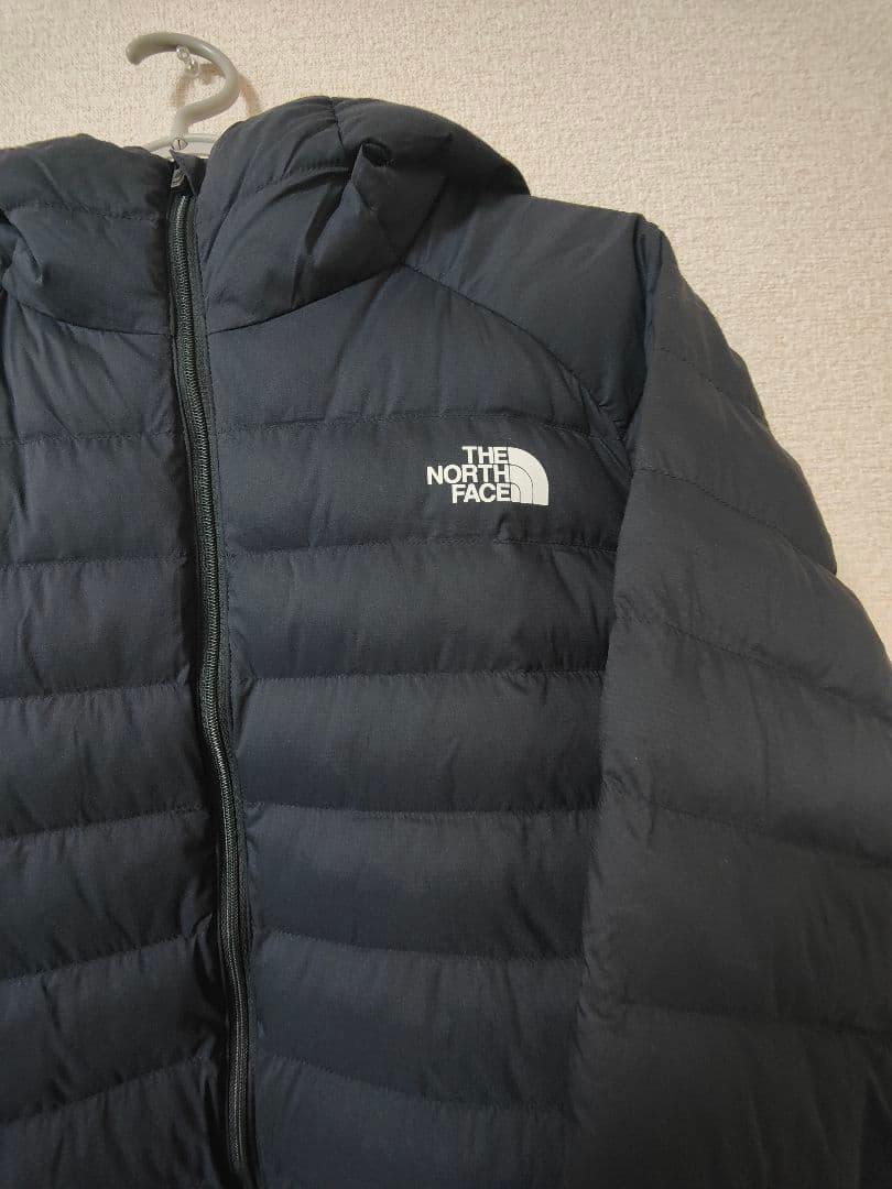 美品　ノースフェイス レッドランフーディ NY82393 XL