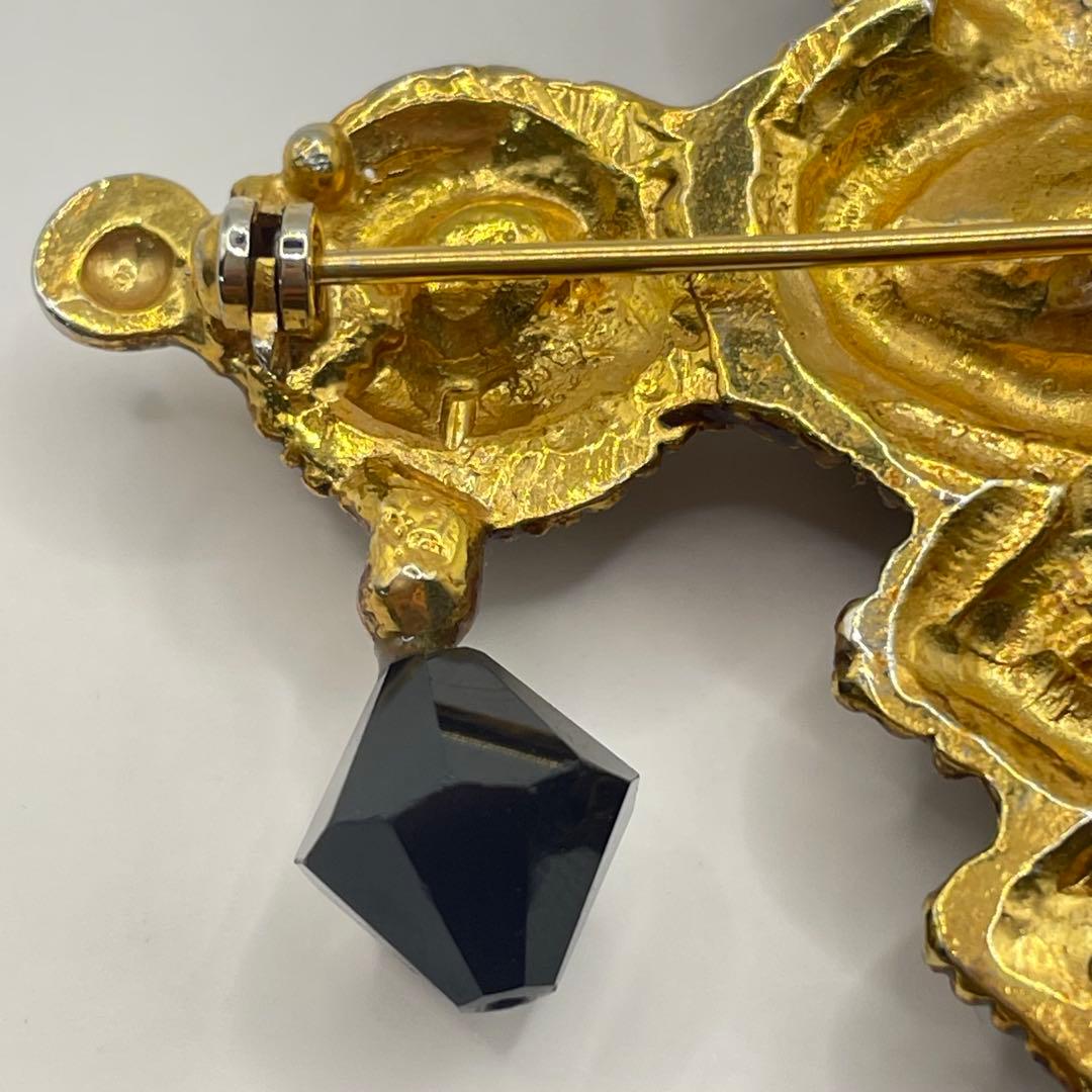 TH-M0546 ANTIGONA アンティゴナ ブローチ ゴールド - メルカリ