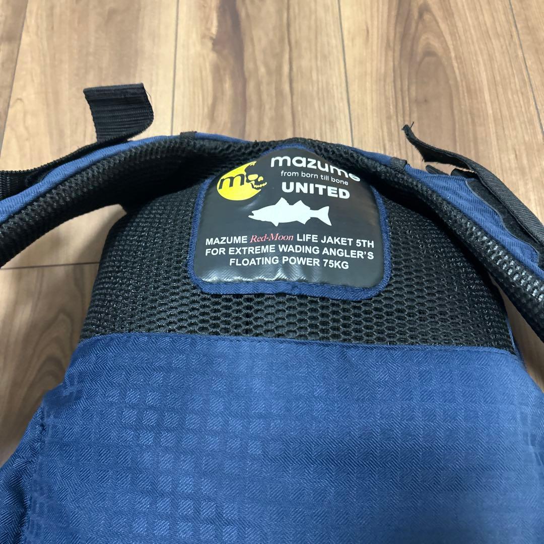 マズメmazume.レッドムーン、ライフジャケット、EXTREME.L